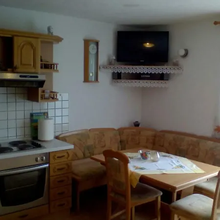 Apartmani Jozefina Omišalj Exterior foto