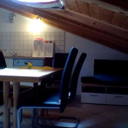 Apartmani Jozefina Omišalj Exterior foto