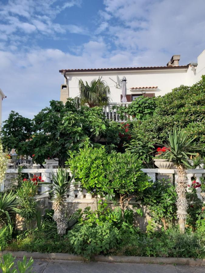 Jozefina Appartement Omišalj